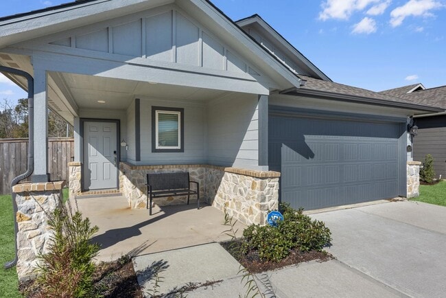 Photo - 18627 Etta Pnes Cir