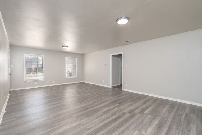Photo - 1773 N 12th St
