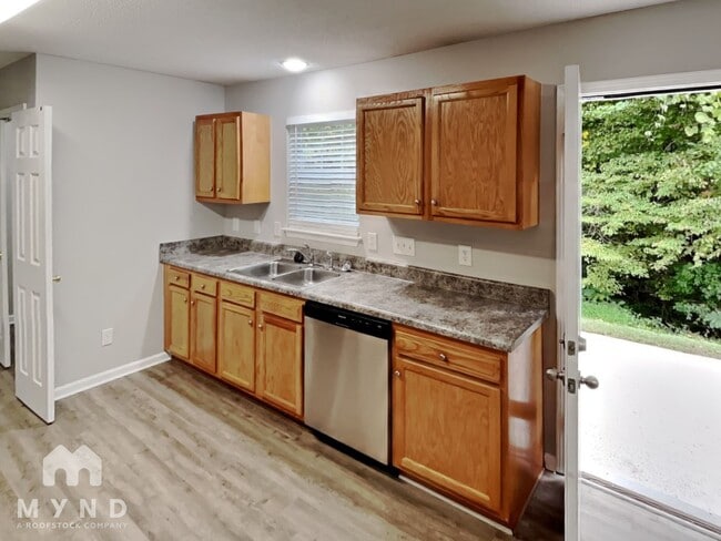 Photo - 4702 Mallard Creek Dr