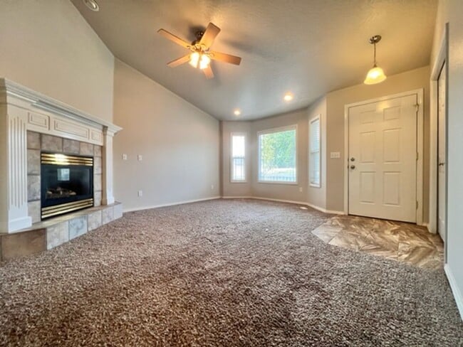Photo - 13037 W Peachleaf Ct