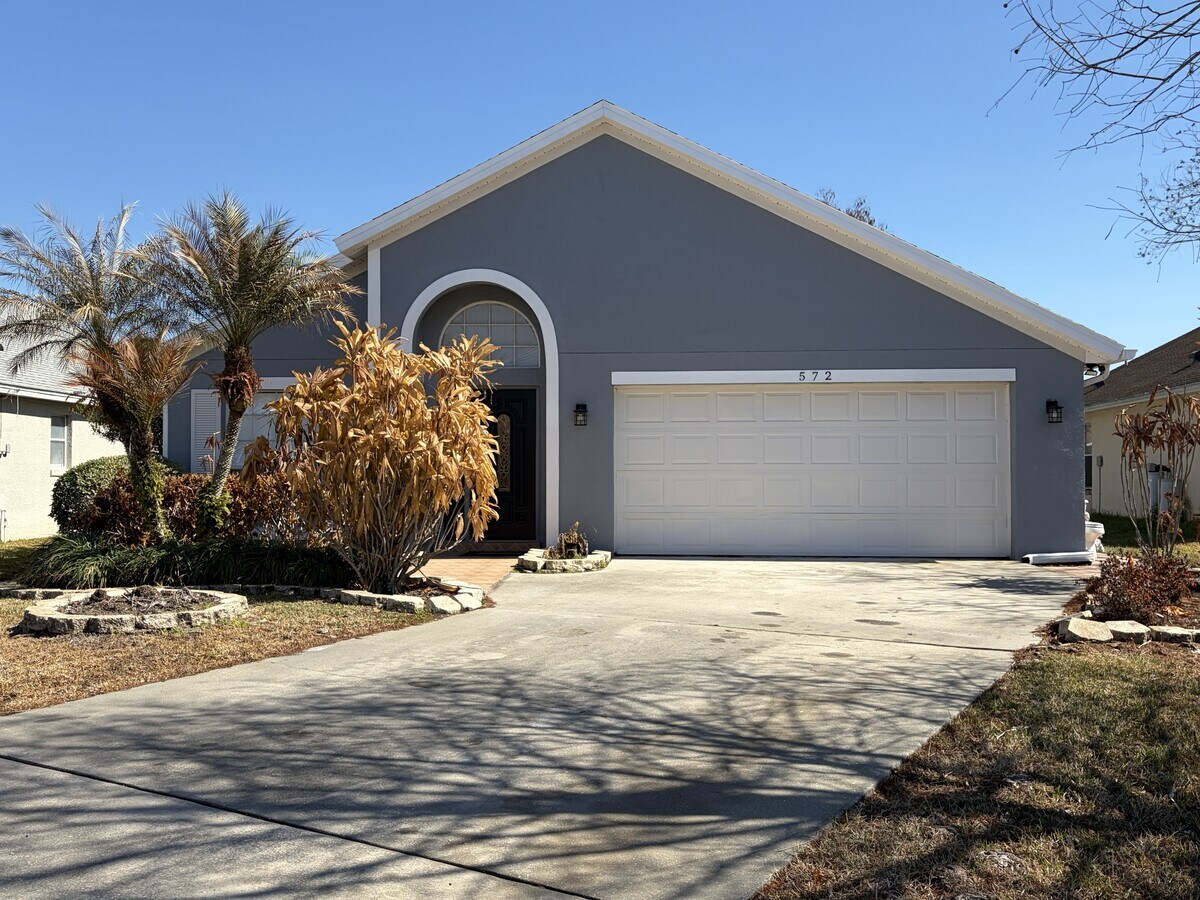 Photo - 572 Tree Shore Dr