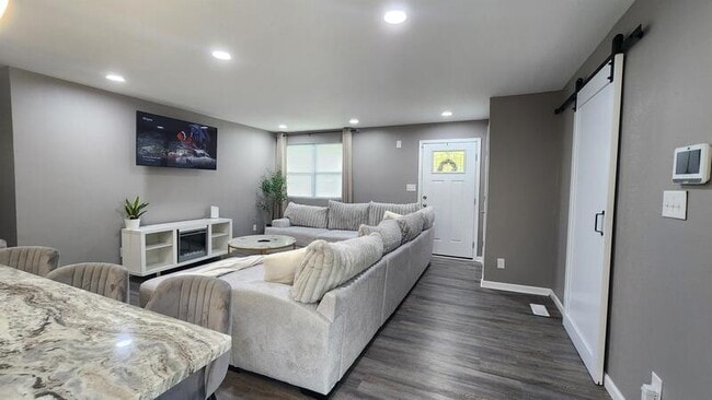 600 Apache Rd