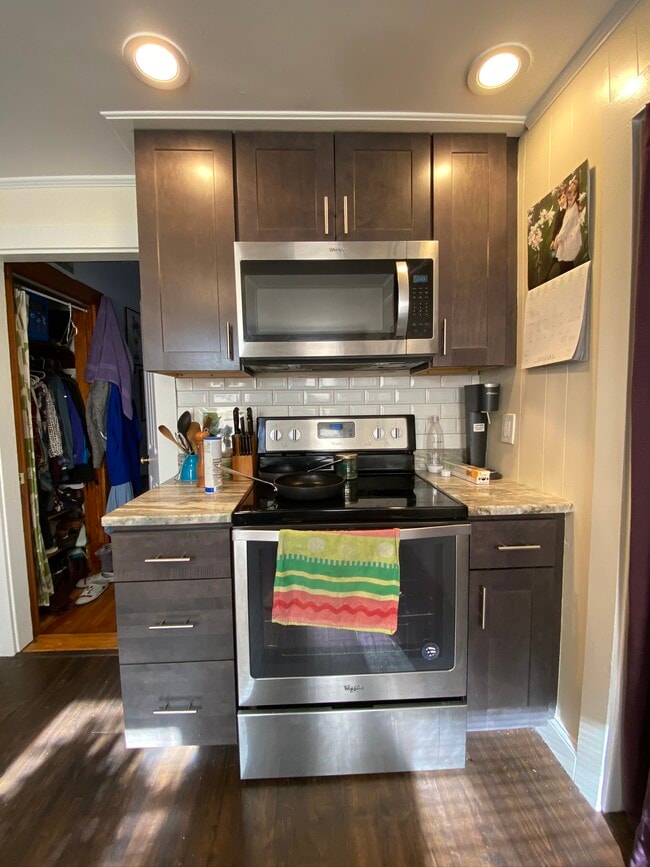 Building Photo - 333 Alewife Brook Pkwy Unit 1