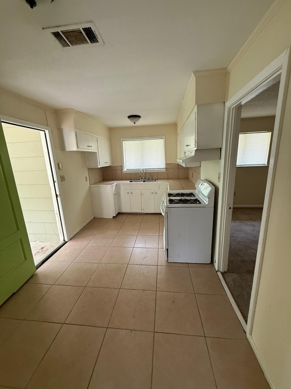 Photo - 1326 Cadillac Dr
