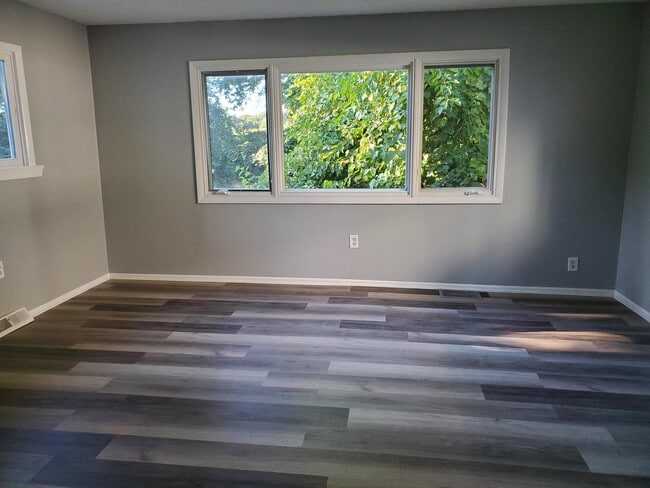 Photo - 7030 Beulah Ave