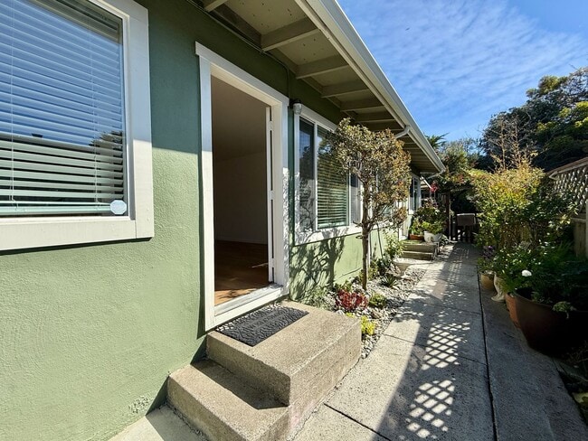 Photo - Refreshed 2 Bed/1-Bath Duplex Near Beach & Trails in Fairway Park