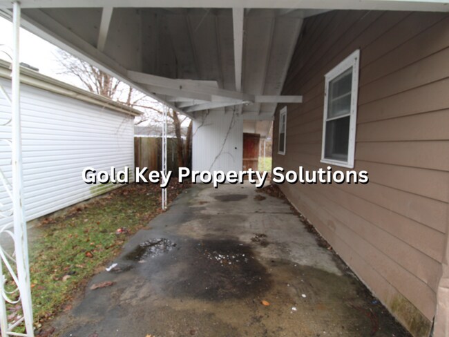 Photo - 2 BR 1 BA Eastside House with All New Flooring and Paint (SECTION 8 APPROVED)