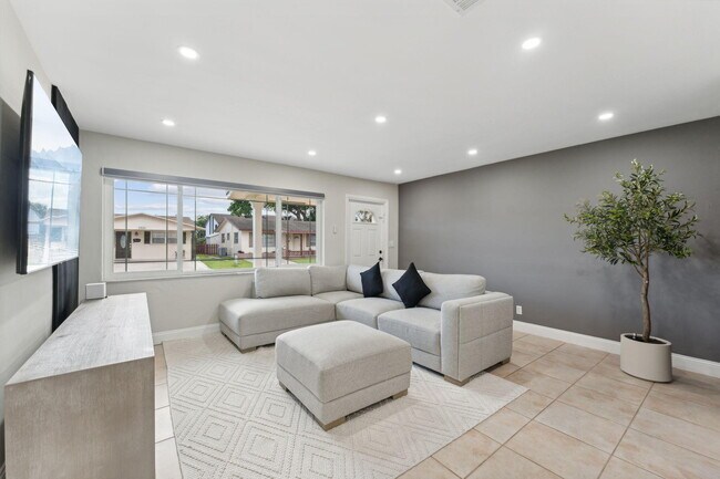 Photo - 2929 NW 46th St