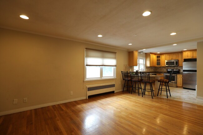 Photo - 20 Cummings Rd Unit 2