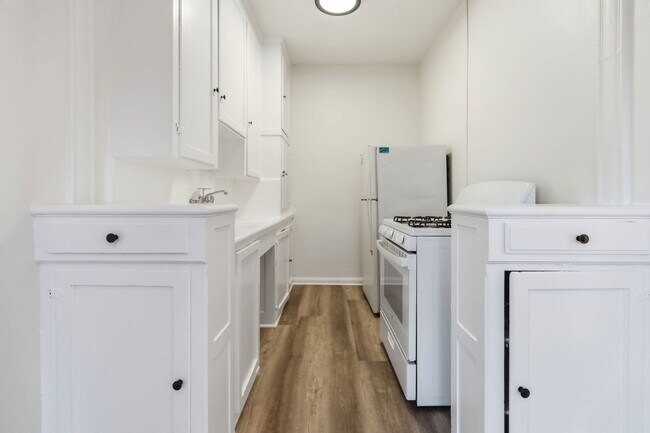 Photo - 724 S Mariposa Ave Unidad 406