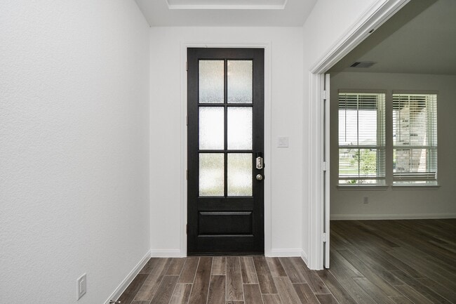 Photo - 7711 Pale Petunia Trl