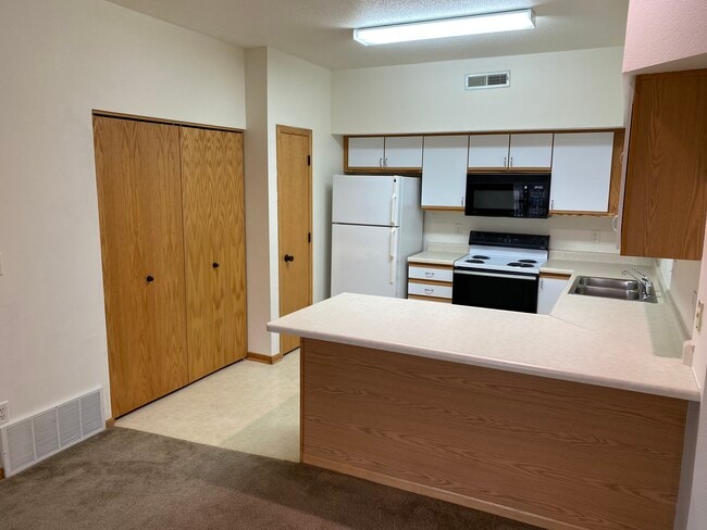 Photo - 2268 Holiday Rd Unit 408