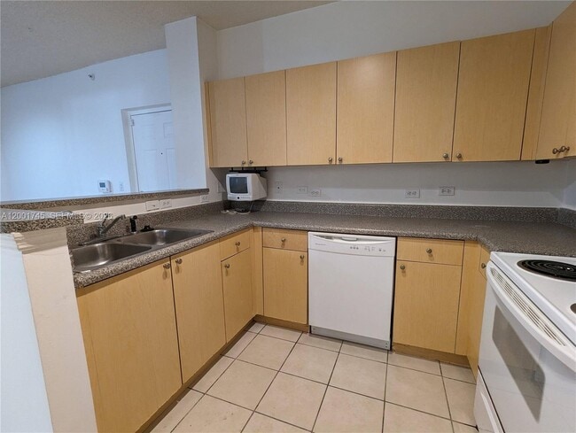 Photo - 2160 E Preserve Way Unit 107