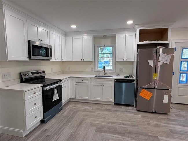 Photo - 739 Victory Hwy