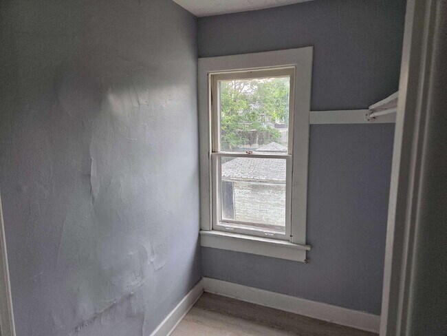 Photo - "Charming 2-Bedroom Duplex Retreat on Pritz Ave – Your Cozy Haven in Dayton!"