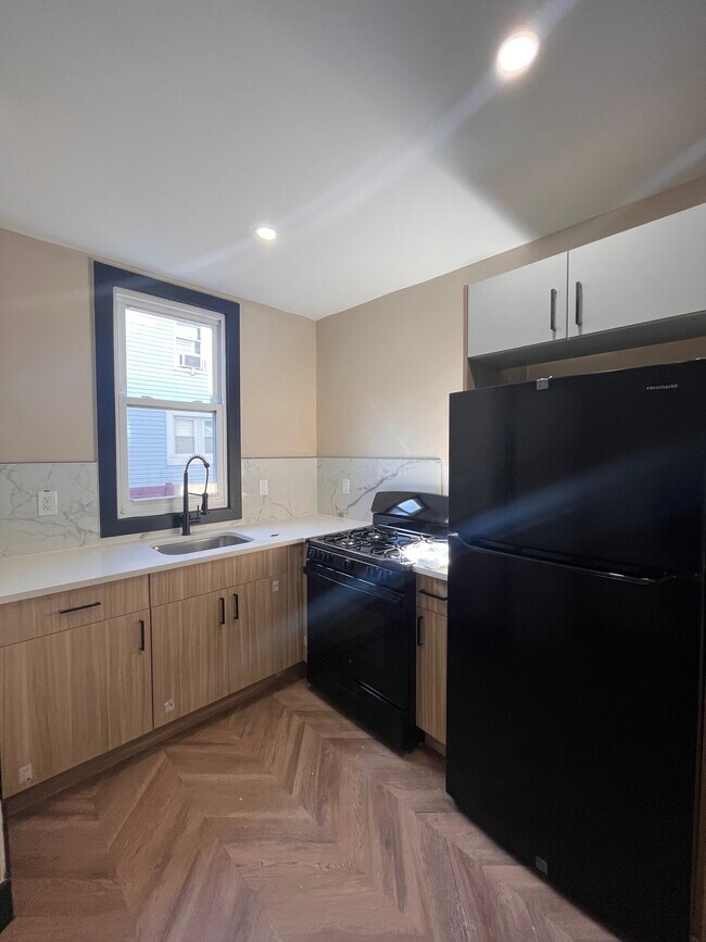 Photo - 283 Monticello Ave Unidad 1