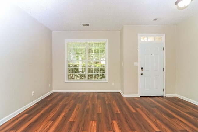 Photo - 134 Silver Arrow Cir