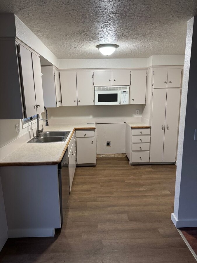 Photo - Freshly Updated 3-Bedroom, 2-Bath Home in Reedsport