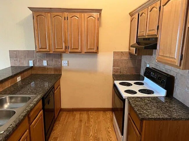 Photo - 1909-1911 POWHATAN Unidad 1911 POWHATAN COURT