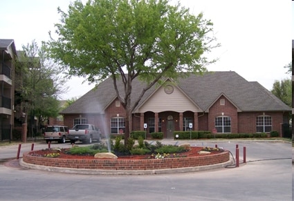 Photo - Canterbury Crossing Apartments