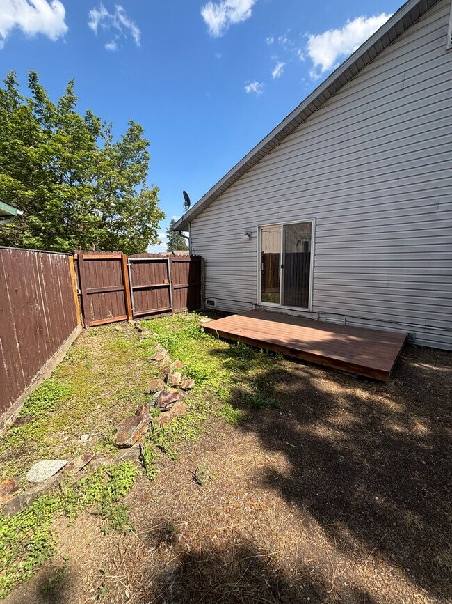 Photo - 211 N Lava Unidad #C