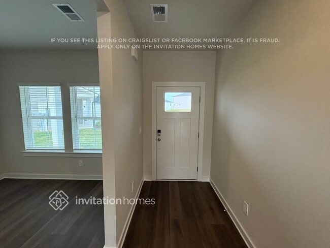 Photo - 1318 Bluffton Cir