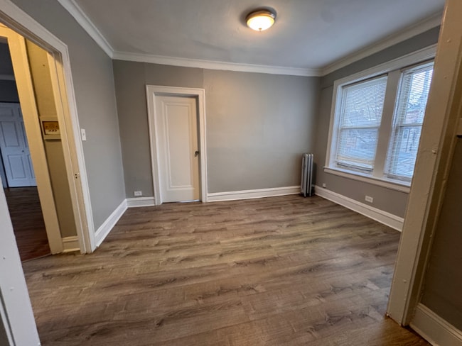 Photo - 5901-5911 W Huron St Unidad 2