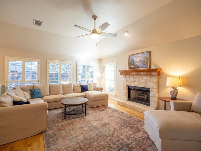 Building Photo - 17200 Poncho Springs Ln