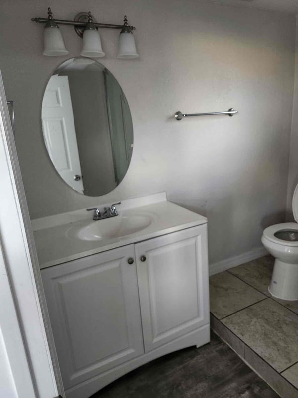 Photo - 1335 E Bay St Unidad B