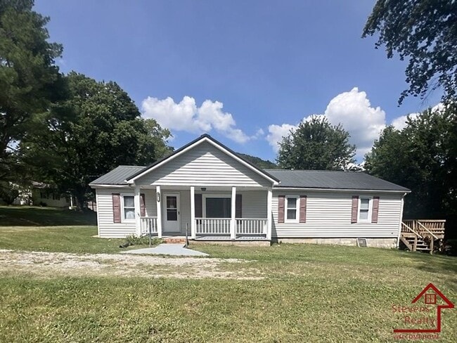 Building Photo - 3236 Hwy 70 E