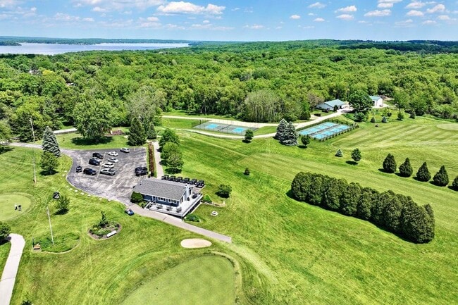 Photo - 856 Brickley Dr