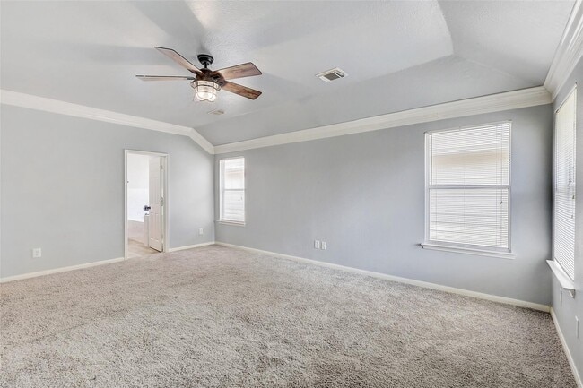 Photo - 5410 Linden Grove Ct