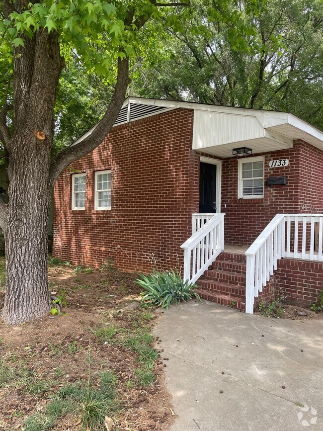 Building Photo - 1133 Waughtown St Rental