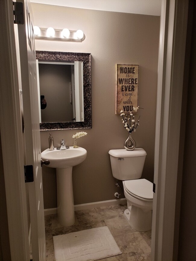 Photo - Looking For Convenience? Well, Look No Further!