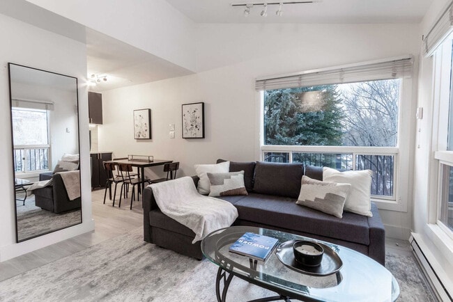 Photo - 900 E Hopkins Ave Unit ID1283412P