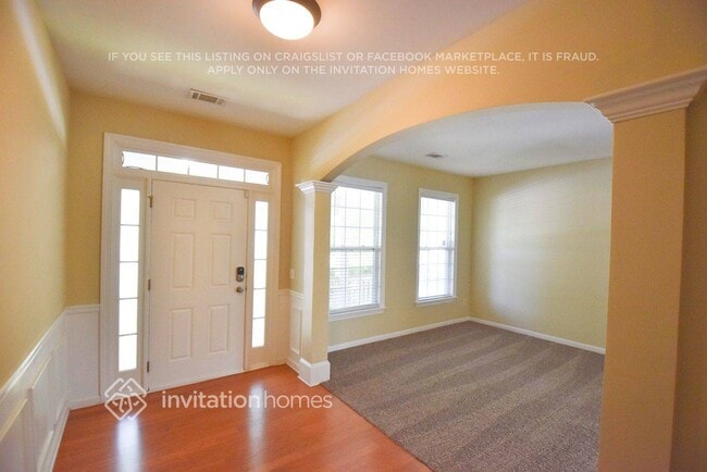 Photo - 2716 Sandalwood Cir