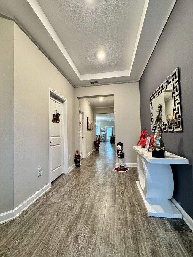 Photo - 1775 Good Neighbor Loop