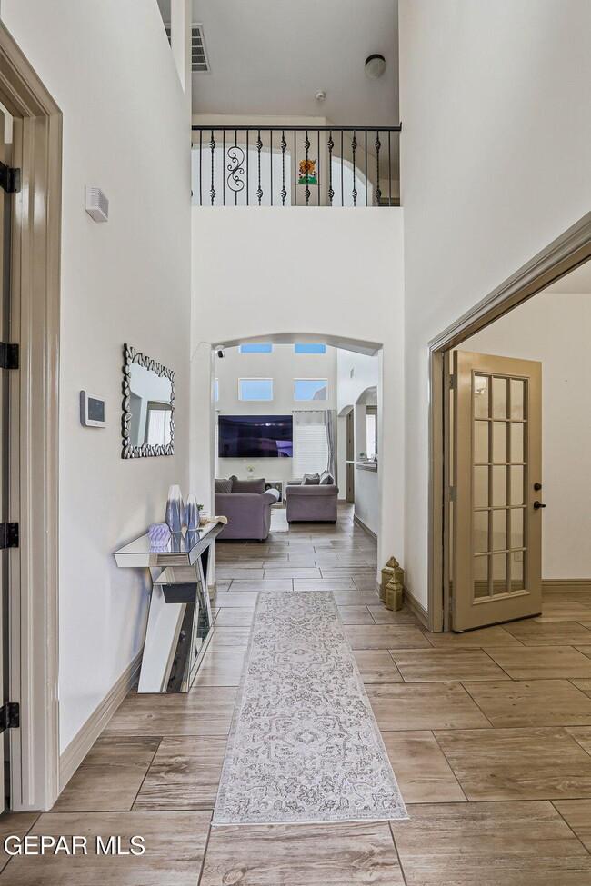 Photo - 12081 Silver Crown