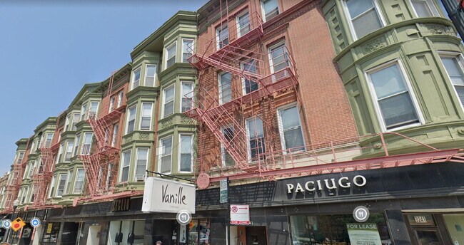 Photo - 3255 N Broadway Unit 3B