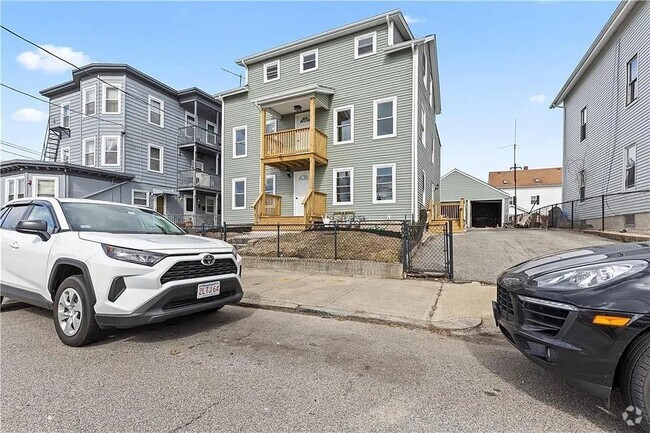 Building Photo - 94 Japonica St Unit 2 Rental