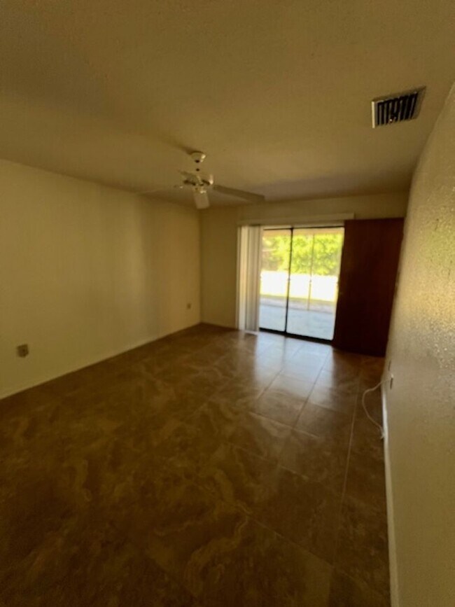 Photo - Single Story walk up Condominium close to ...