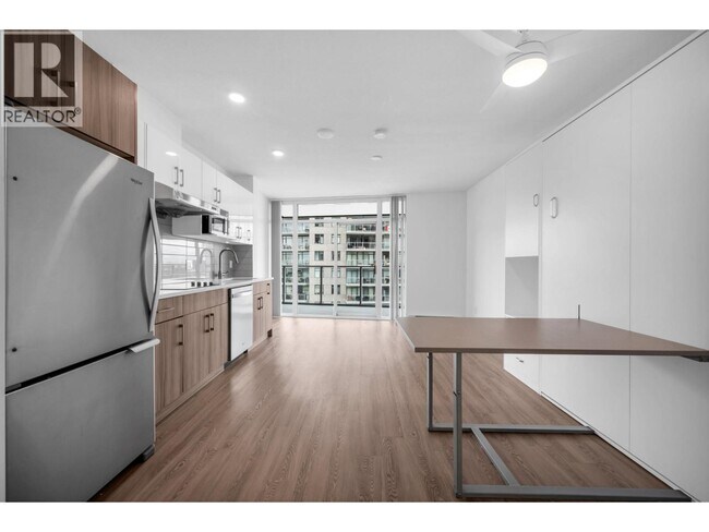 900 Carnarvon St Unit 3512