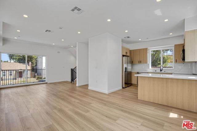 Building Photo - 10828 Hesby St Rental