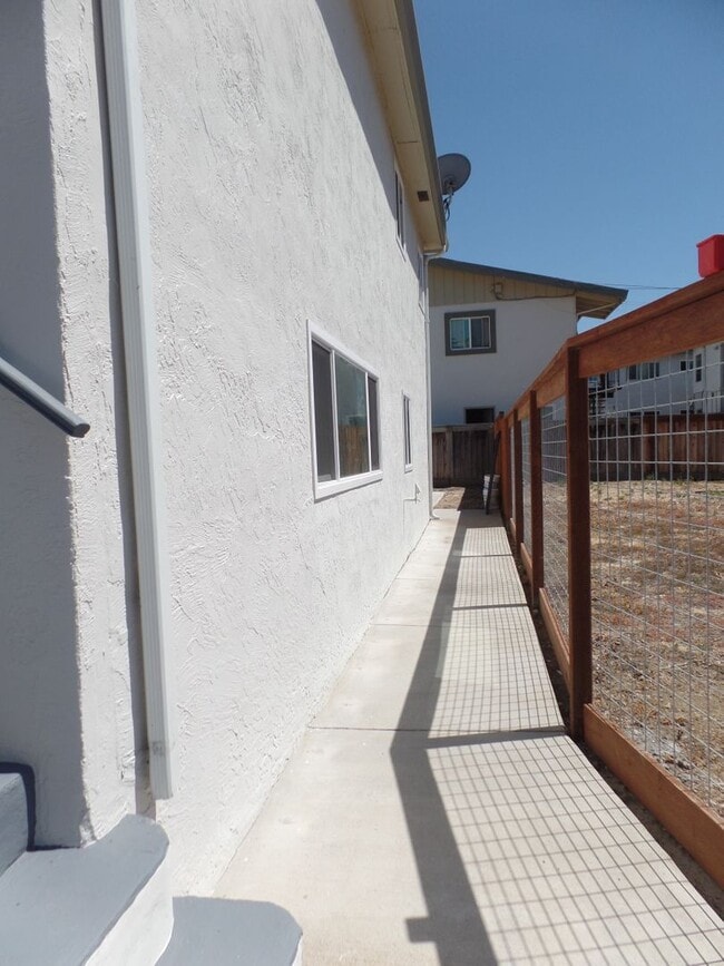 Photo - 2 + Bedroom / 1 1/4 Bath Home in Downtown Rodeo