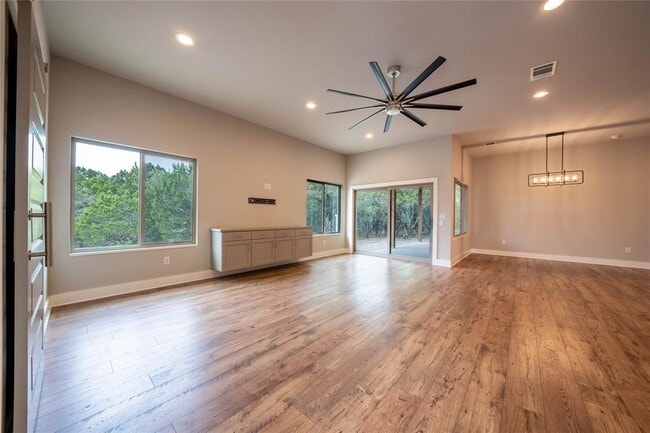 Photo - 21802 Surrey Ln