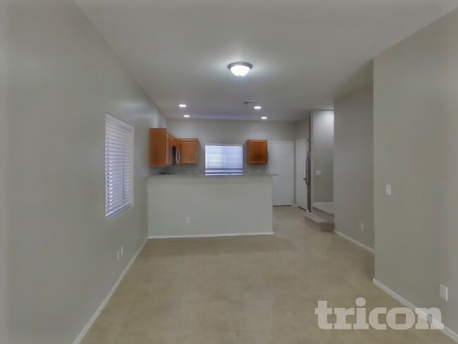 Photo - 17610 N 17th Pl