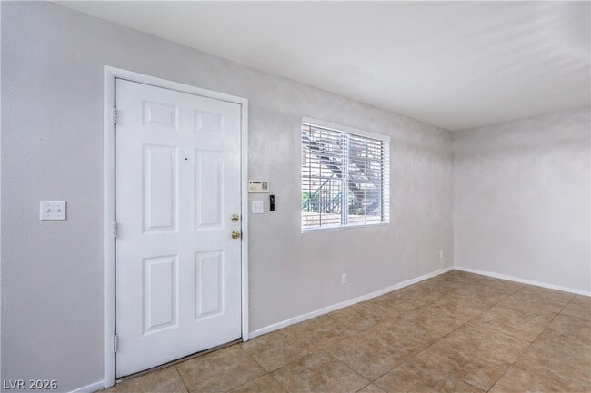 Photo - 8410 Eldora Ave Unidad 1025