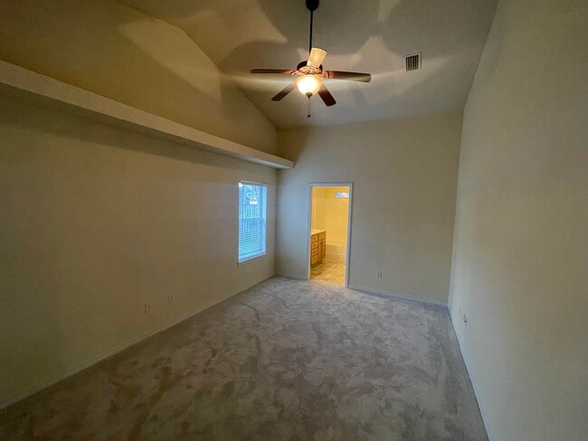 Photo - 7182 Majestic Blvd
