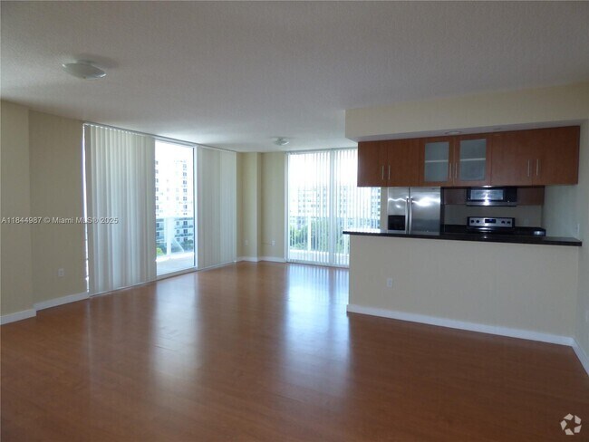 Building Photo - 601 NE 23rd St Unit 1105 Rental