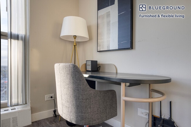 Photo - 5600 N Sheridan Rd Unit FL14-ID919